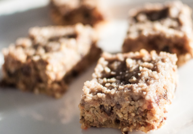 Saftig gulrotkake med valnøtt og kokos